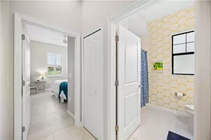 10393 Crooked Crk Dr, Venice, FL 34293 - Photo 20