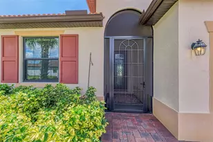 9845 Hilltop Dr, Venice, FL 34292 - Photo 10
