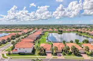 9845 Hilltop Dr, Venice, FL 34292 - Photo 6