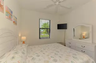 9845 Hilltop Dr, Venice, FL 34292 - Photo 44