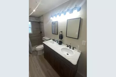 605 Ravenna Street, Venice, FL 34285 - Photo 4
