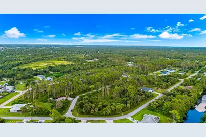 330 Ramblewood Street, Port Charlotte, FL 33953 - Photo 6