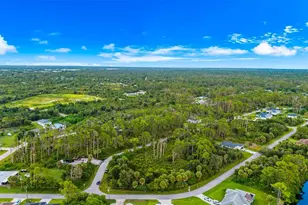 330 Ramblewood St, Port Charlotte, FL 33953 - Photo 6