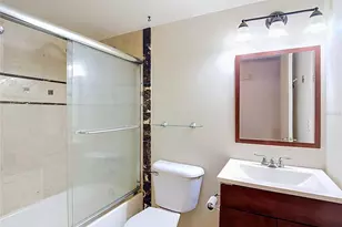 617 Highview Cir S, Brandon, FL 33510 - Photo 24