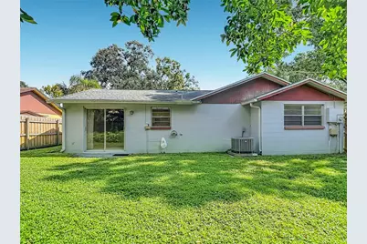 617 Highview Circle S, Brandon, FL 33510 - Photo 38