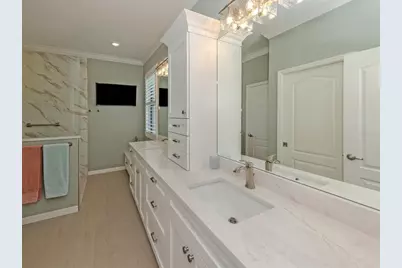 13895 Vancanza Drive, Venice, FL 34293 - Photo 14