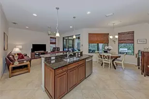 20702 Capello Dr, Venice, FL 34292 - Photo 14