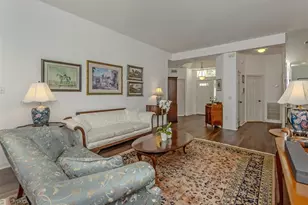 554 Fallbrook Dr, Venice, FL 34292 - Photo 8