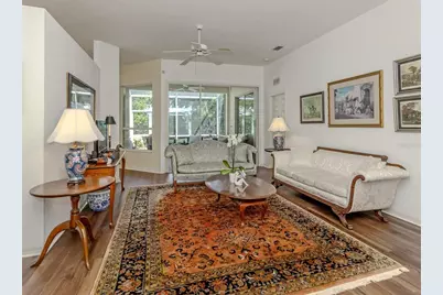 554 Fallbrook Drive, Venice, FL 34292 - Photo 4