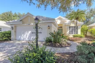 554 Fallbrook Dr, Venice, FL 34292 - Photo 1