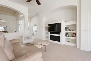 711 Back 9 Dr, Venice, FL 34285 - Photo 8