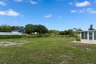 2755 Greendale Rd, North Port, FL 34287 - Photo 4