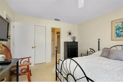 2280 Stickney Point Road #432, Sarasota, FL 34231 - Photo 16