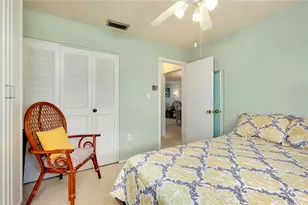 2280 Stickney Point Rd, Sarasota, FL 34231 - Photo 20