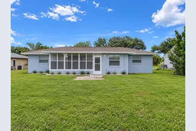 1706 Sandy Court, Venice, FL 34293 - Photo 2