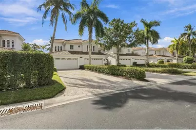 9010 Cascada Way #201, Naples, FL 34114 - Photo 2