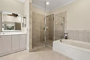 9010 Cascada Way, Naples, FL 34114 - Photo 20