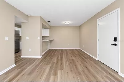 642 Bird Bay Dr E #205, Venice, FL 34285 - Photo 6