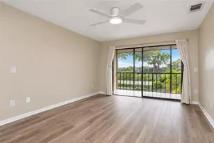 642 Bird Bay Dr E, Venice, FL 34285 - Photo 14