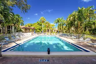 642 Bird Bay Dr E, Venice, FL 34285 - Photo 60
