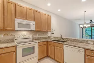1784 Batello Dr, Venice, FL 34292 - Photo 12
