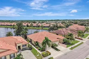 1359 Maseno Dr, Venice, FL 34292 - Photo 4