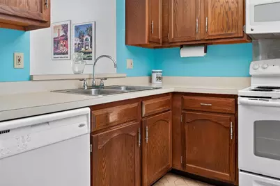 360 Three Lakes Lane #H, Venice, FL 34285 - Photo 14