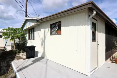 118 N Starboard Drive, Venice, FL 34285 - Photo 22