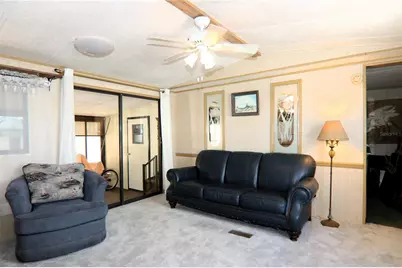 118 N Starboard Drive, Venice, FL 34285 - Photo 4