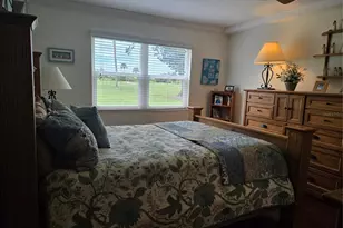 756 Village Cir, Venice, FL 34292 - Photo 26