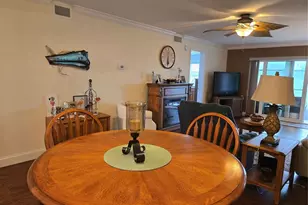756 Village Cir, Venice, FL 34292 - Photo 16