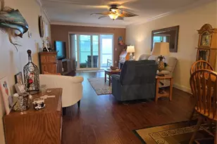 756 Village Cir, Venice, FL 34292 - Photo 18