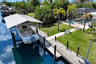 1429 Lemon Bay Dr, Englewood, FL 34223 - Photo 46