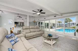 1429 Lemon Bay Dr, Englewood, FL 34223 - Photo 4