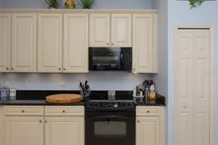 6725 41st St Cir E, Sarasota, FL 34243 - Photo 22