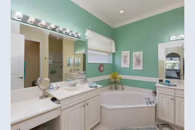 6725 41st Street Circle E, Sarasota, FL 34243 - Photo 30