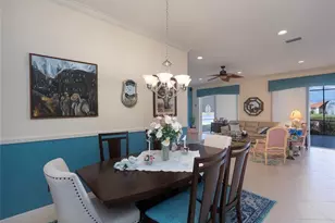 6725 41st St Cir E, Sarasota, FL 34243 - Photo 6
