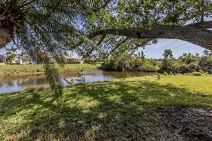 268 Southampton Dr, Venice, FL 34293 - Photo 6