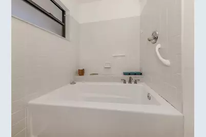 268 Southampton Drive #309, Venice, FL 34293 - Photo 14