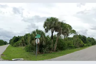 Madrid Avenue, North Port, FL 34287 - Photo 8