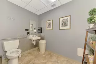 1500 E Venice Ave, Venice, FL 34292 - Photo 36