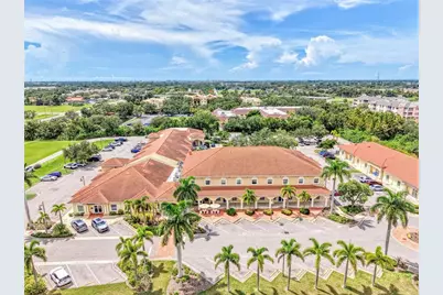 1500 E Venice Avenue #4b, Venice, FL 34292 - Photo 2