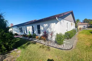 676 Linden Dr, Englewood, FL 34223 - Photo 24