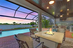 23423 Waverly Cir, Venice, FL 34293 - Photo 2