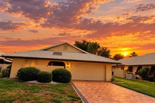 49 Sandstone Cir, Venice, FL 34293 - Photo 2
