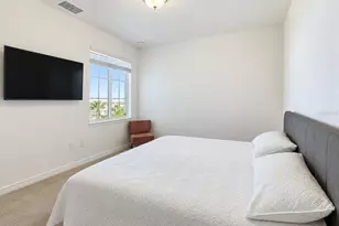17600 Opal Sand Dr, Venice, FL 34293 - Photo 16