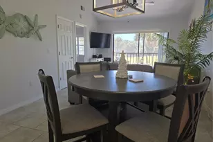 927 Capri Isles Blvd, Venice, FL 34292 - Photo 10