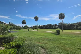 927 Capri Isles Blvd, Venice, FL 34292 - Photo 36