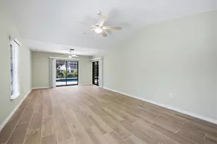 620 Hibiscus Dr, Venice, FL 34285 - Photo 22