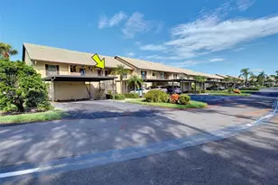 400 Mission Trail E, Venice, FL 34285 - Photo 1